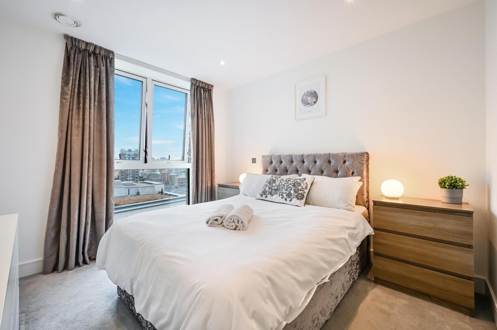 Central Luxury 2 Bed Apartment Londra Esterno foto