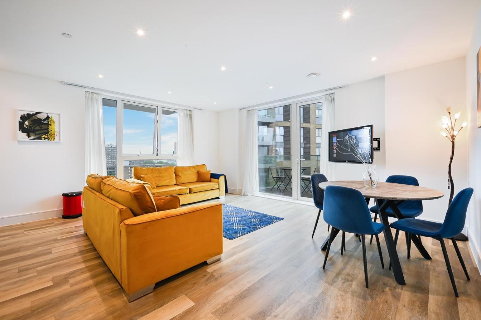 Central Luxury 2 Bed Apartment Londra Esterno foto